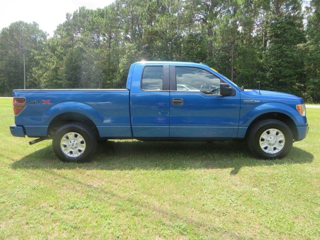 Ford F-150  2011