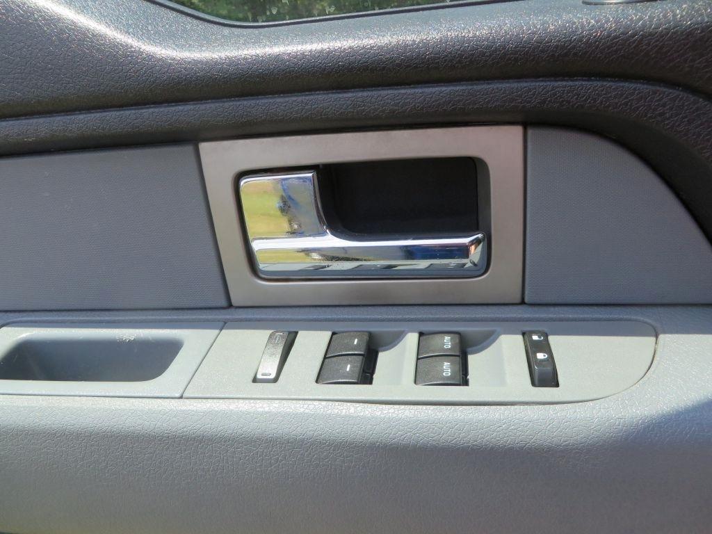 Ford F-150  2011