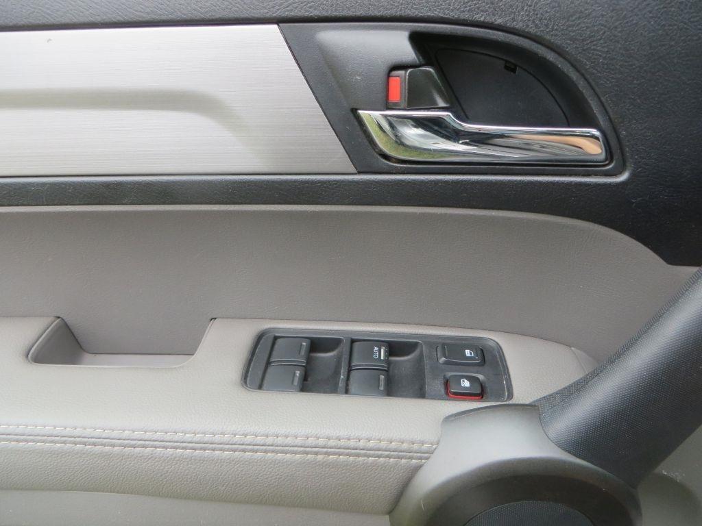 Honda CR-V  2011