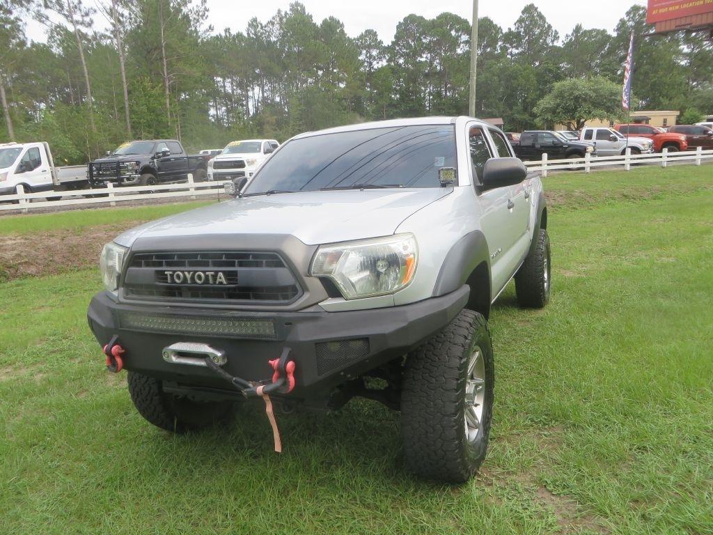 Toyota Tacoma  2013