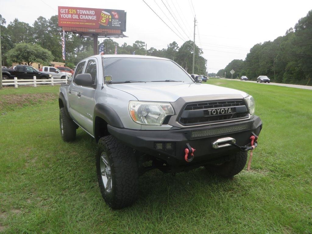 Toyota Tacoma  2013