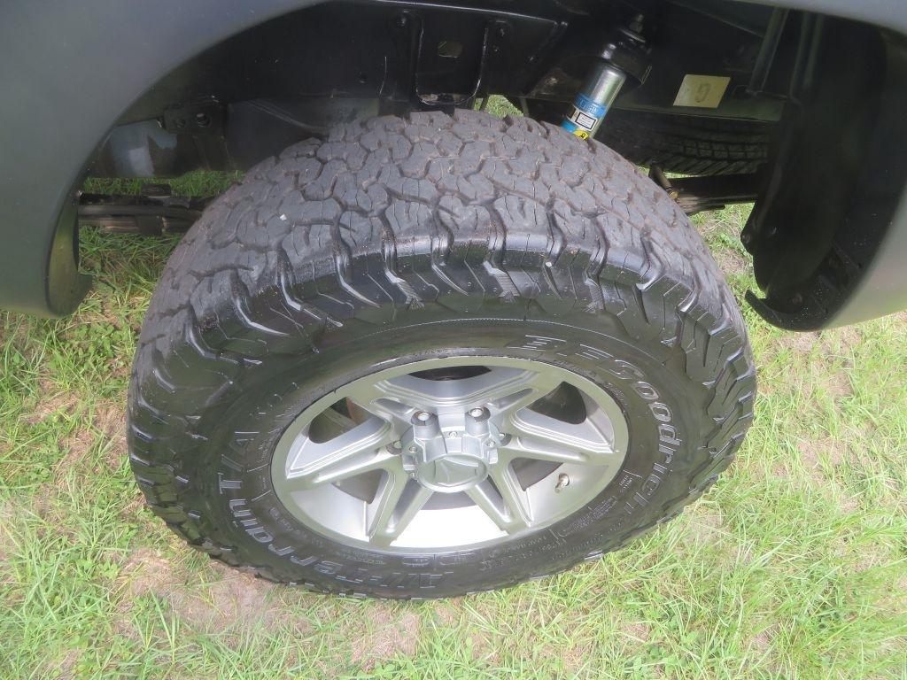 Toyota Tacoma  2013