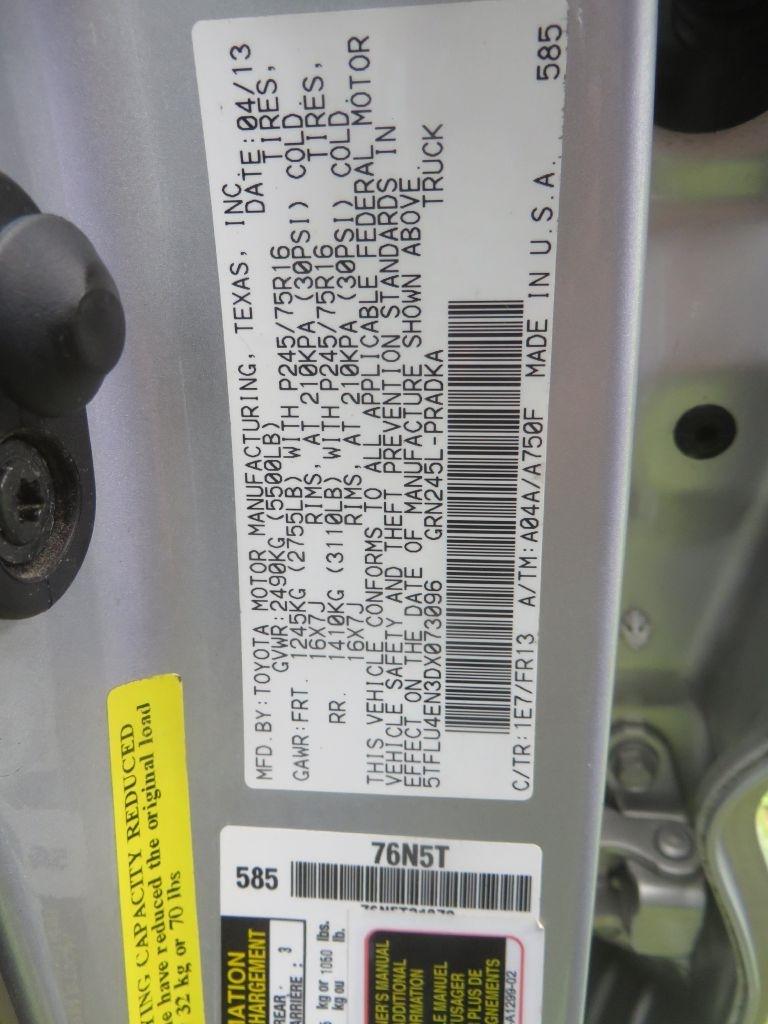 Toyota Tacoma  2013