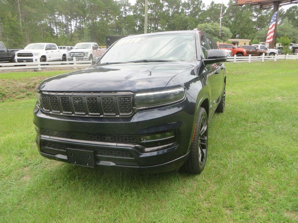 Jeep Grand Wagoneer L  2024