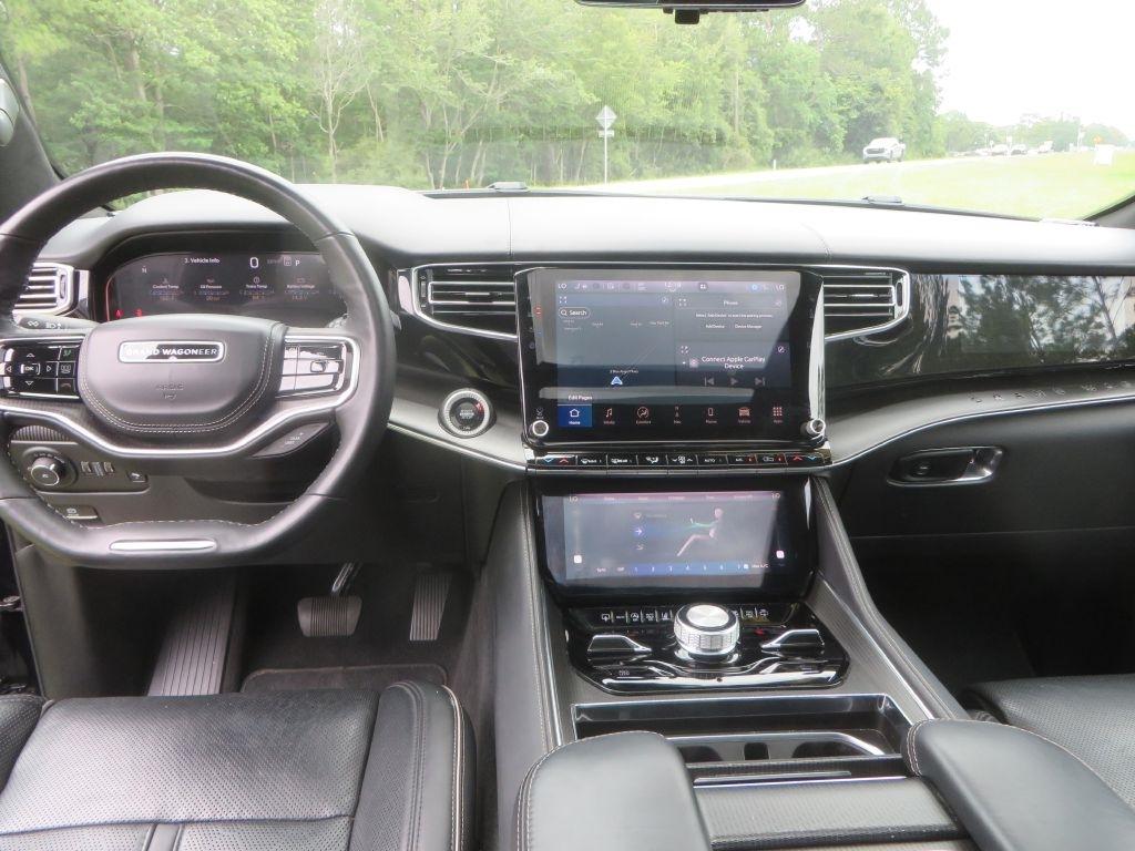 Jeep Grand Wagoneer L  2024