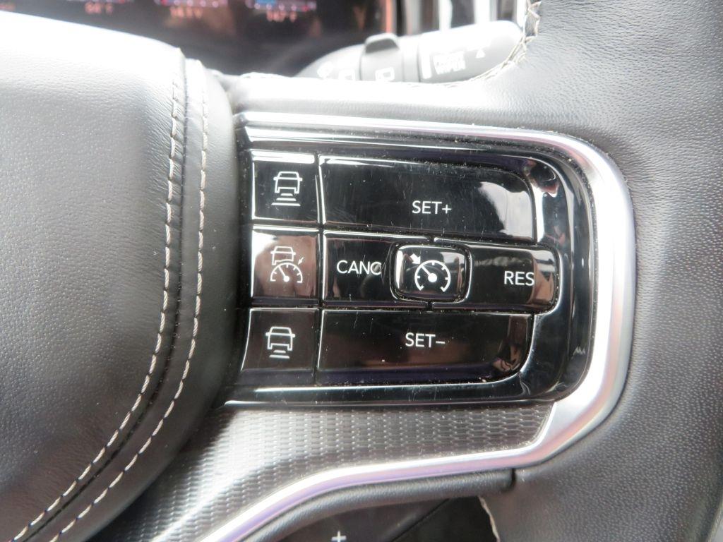 Jeep Grand Wagoneer L  2024