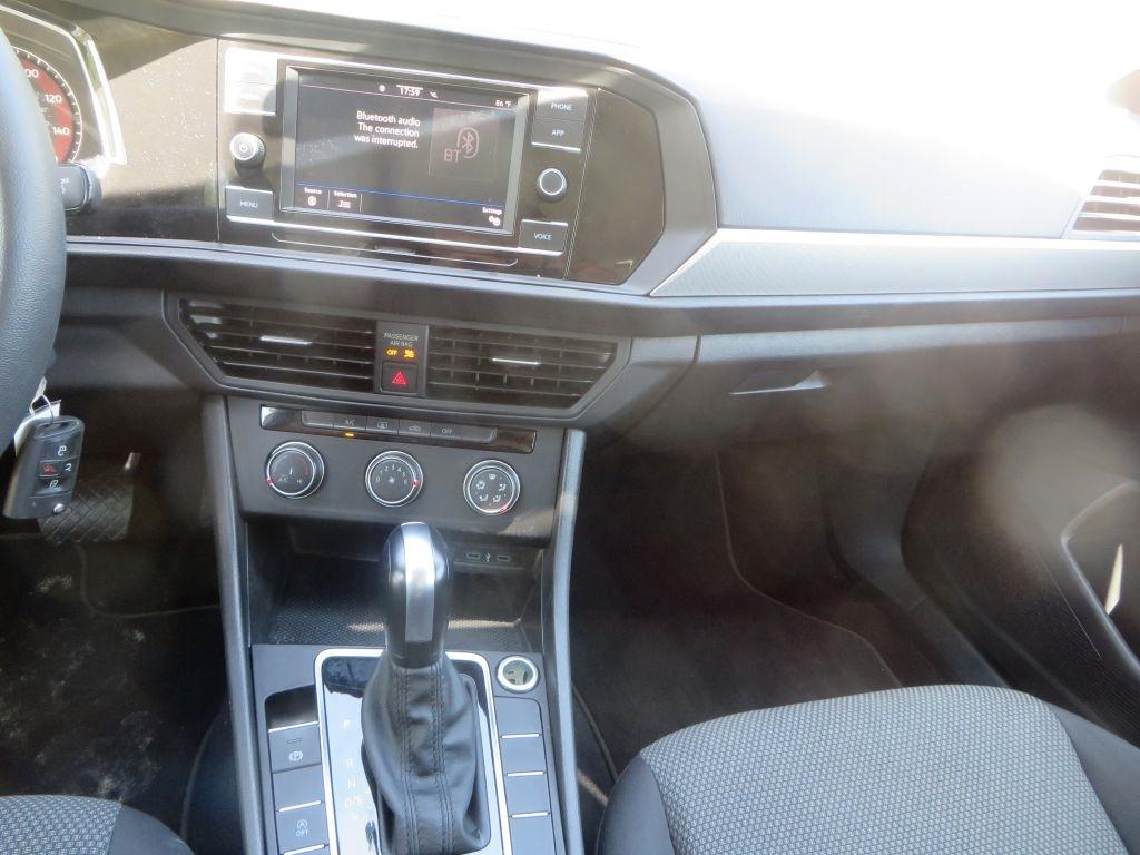 Volkswagen Jetta S 2020