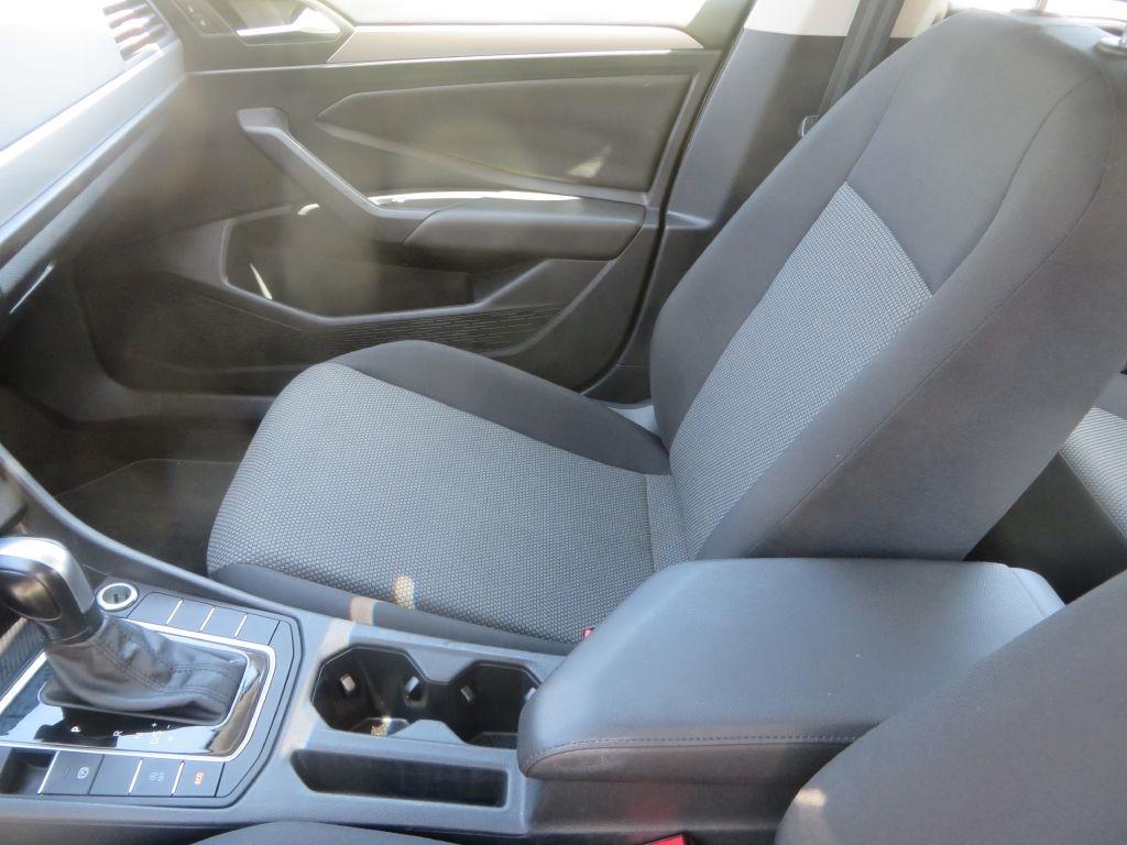 Volkswagen Jetta S 2020
