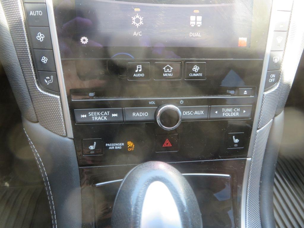 Infiniti Q50 Premium 2015