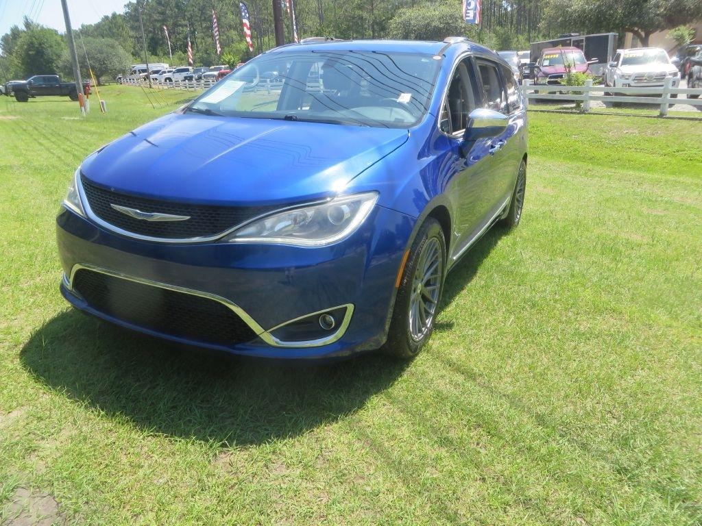 Chrysler Pacifica Limited 2018