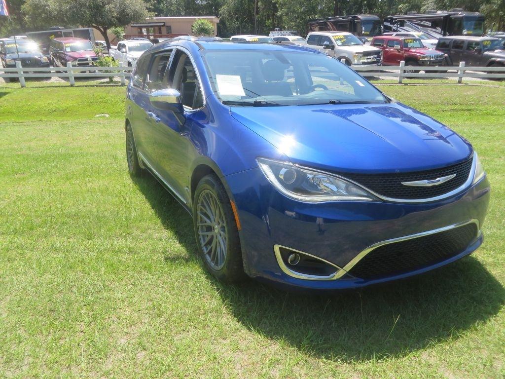Chrysler Pacifica Limited 2018