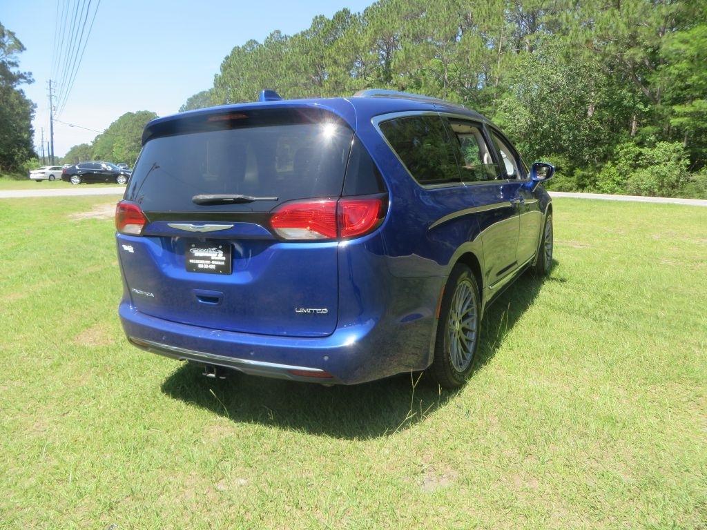 Chrysler Pacifica Limited 2018