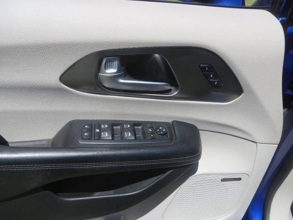 Chrysler Pacifica Limited 2018
