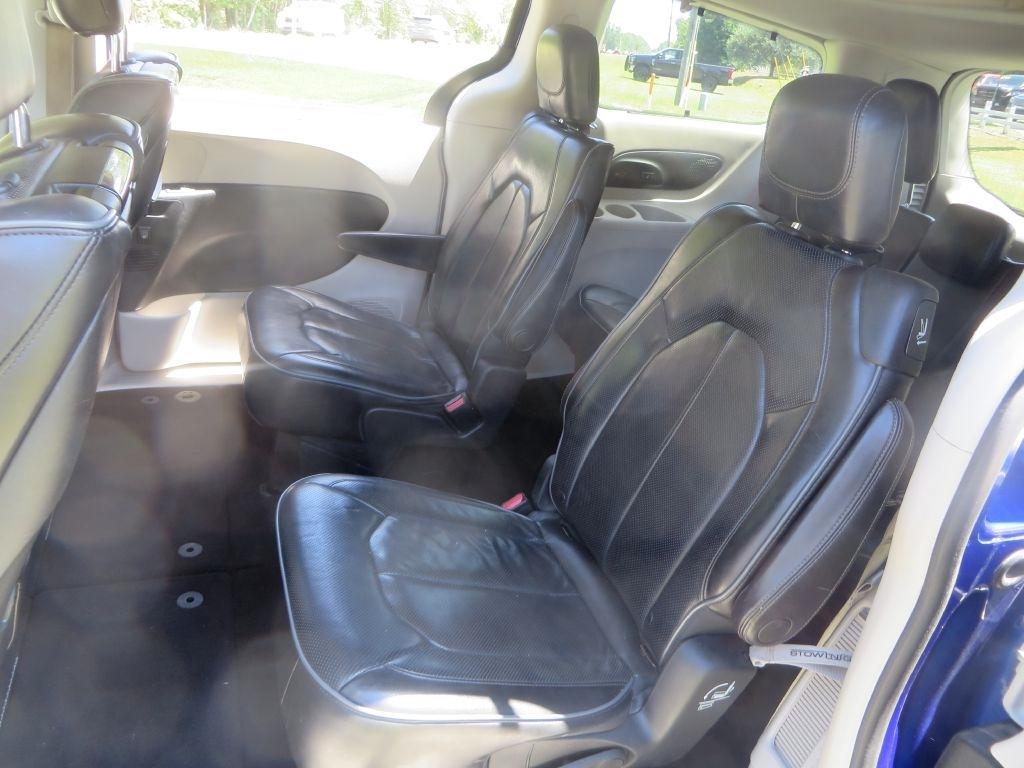 Chrysler Pacifica Limited 2018