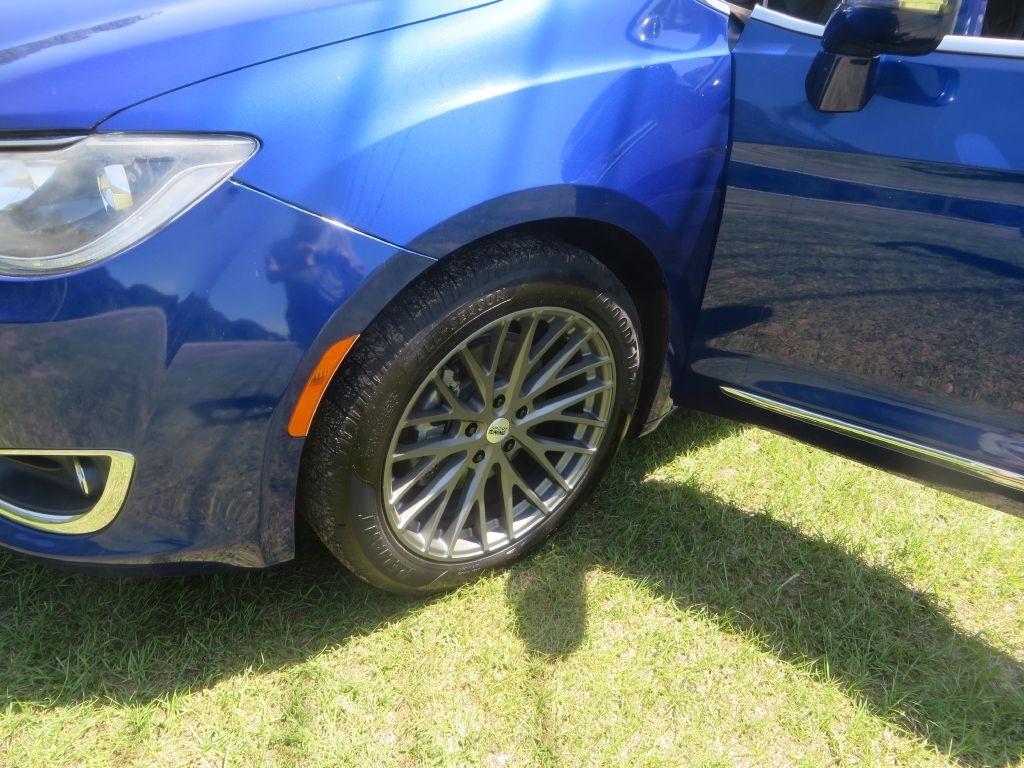 Chrysler Pacifica Limited 2018