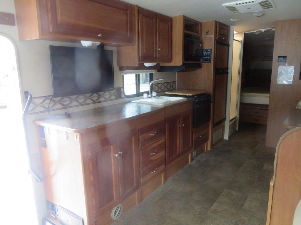 Winnebago Vista  2015