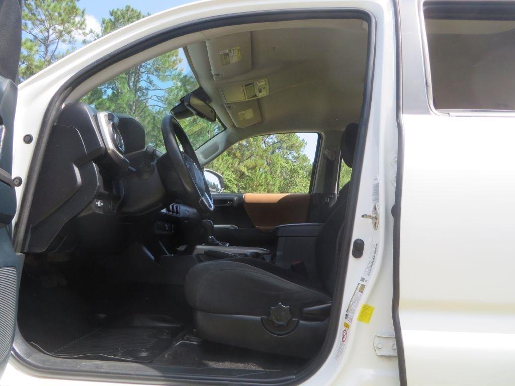 Toyota Tacoma 2WD  2019