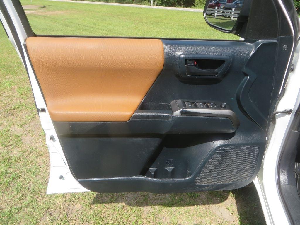 Toyota Tacoma 2WD  2019