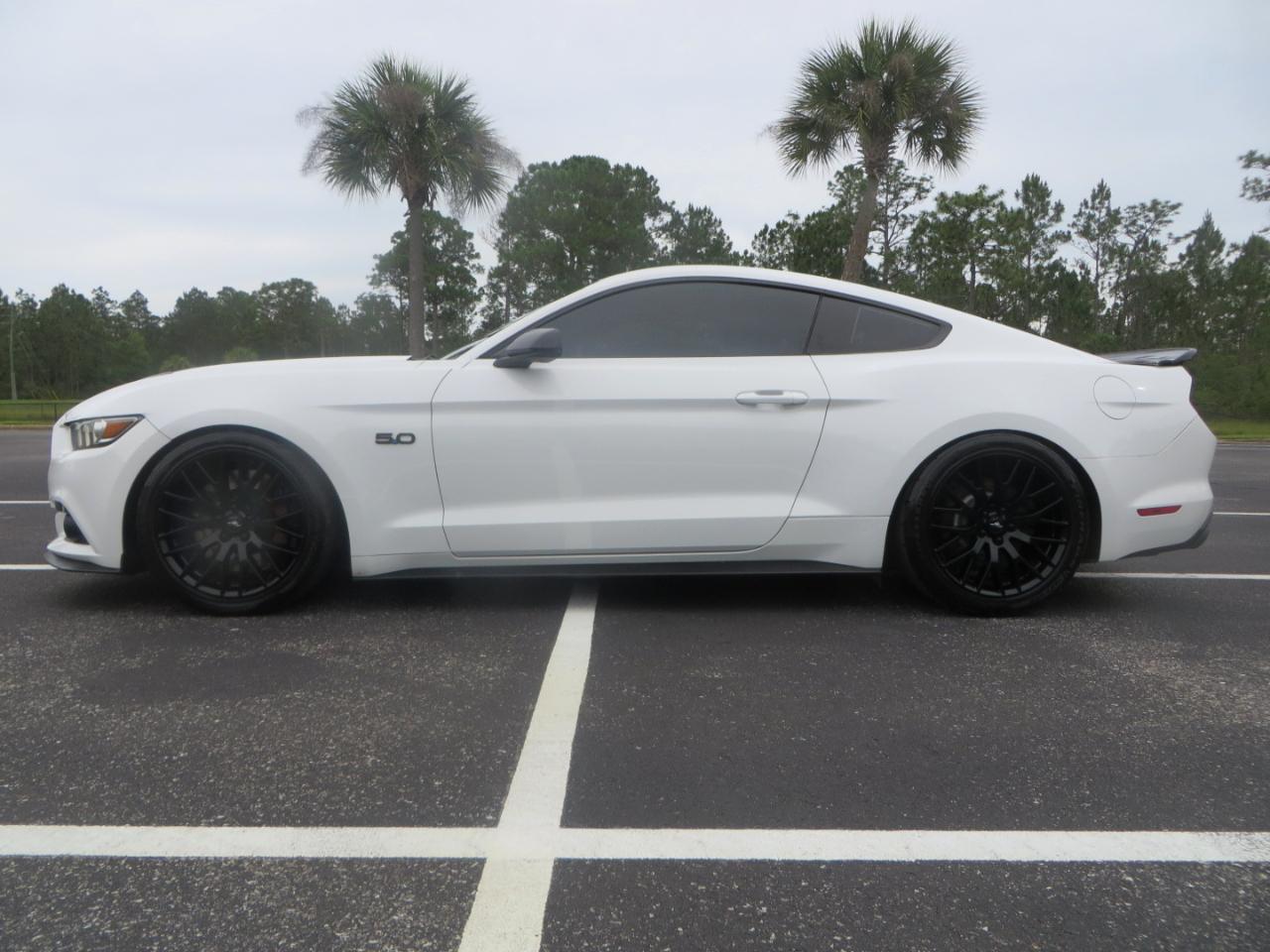 Ford Mustang 2dr Fastback GT 2015
