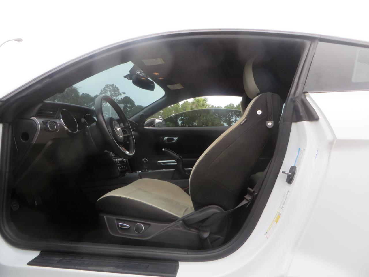 Ford Mustang 2dr Fastback GT 2015