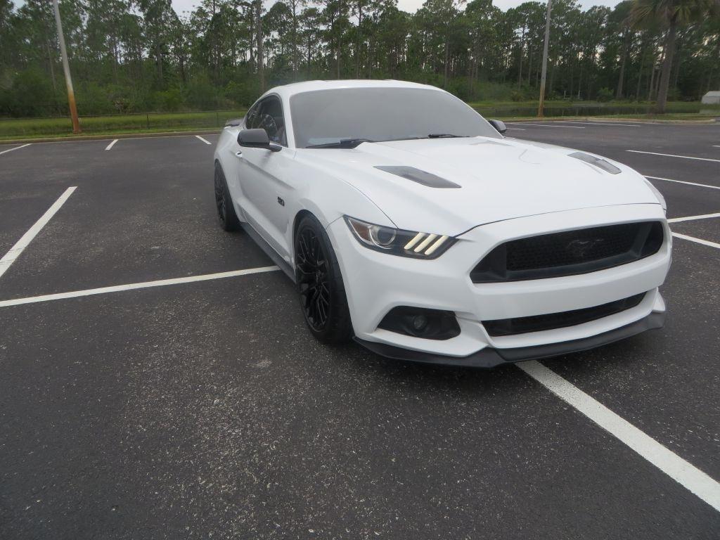 Ford Mustang  2015