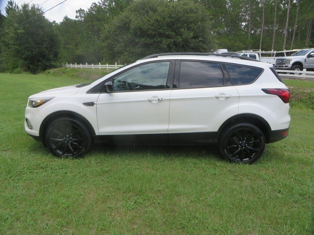 Ford Escape  2019