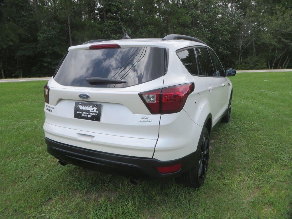 Ford Escape  2019