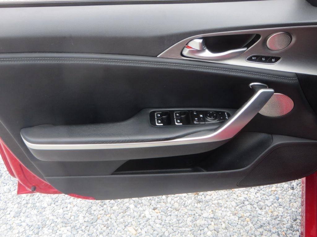 Kia Stinger  2018