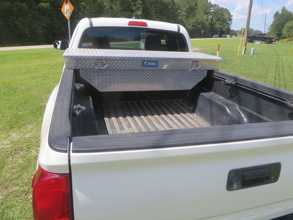 Toyota Tacoma 4WD  2020