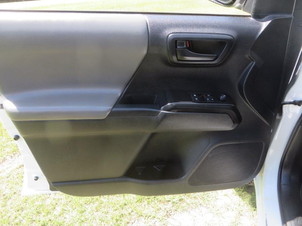 Toyota Tacoma 4WD  2020