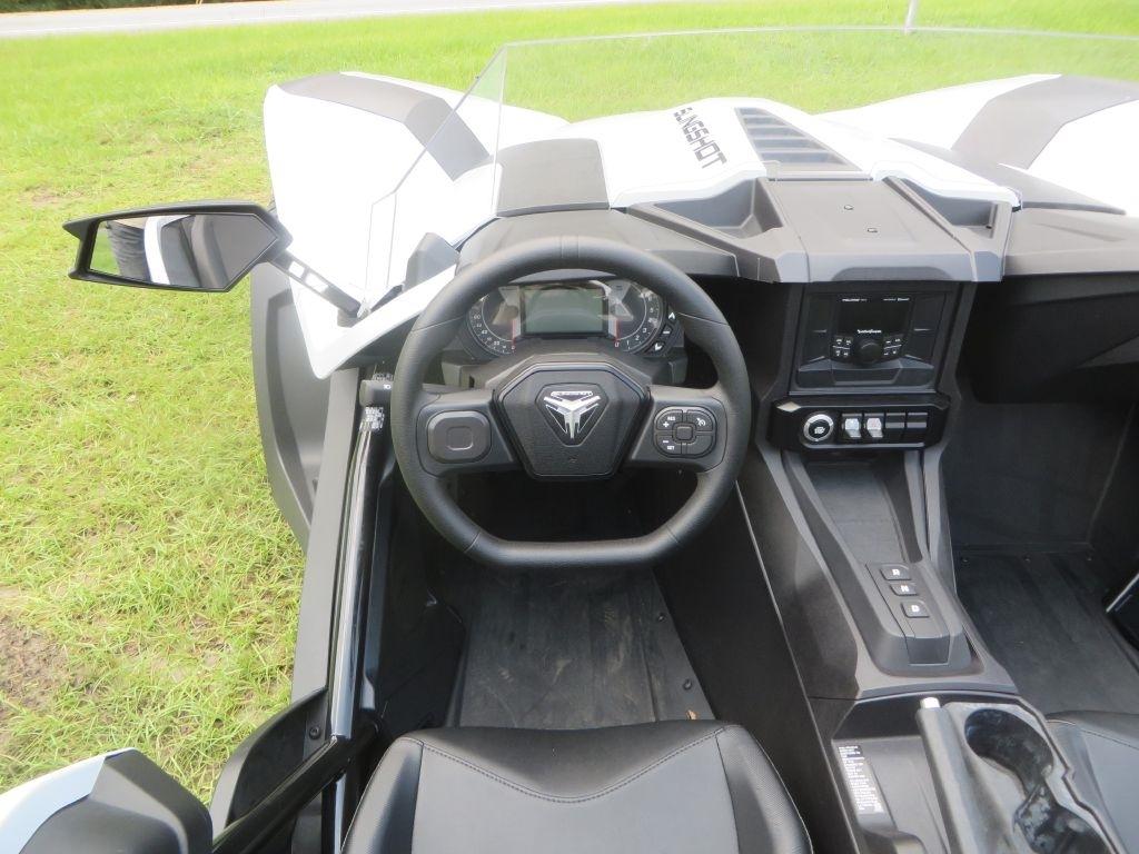 Polaris Slingshot  2024