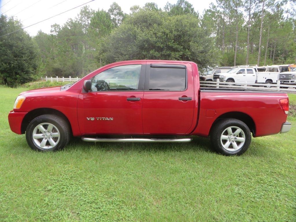 Nissan Titan  2012