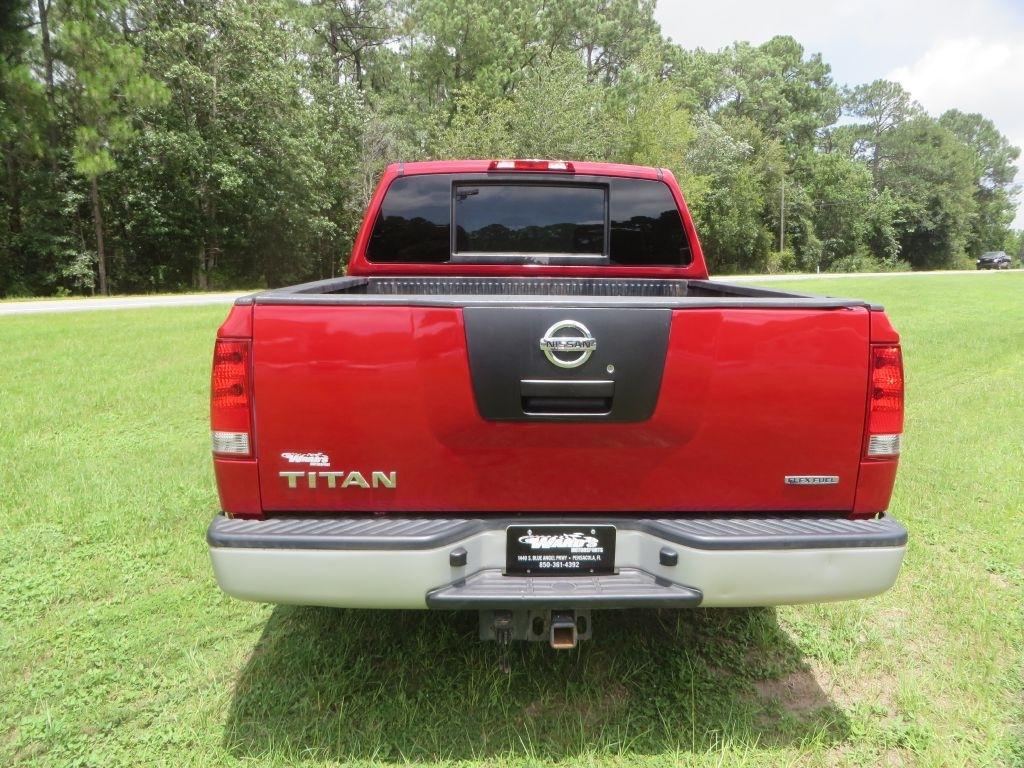 Nissan Titan  2012