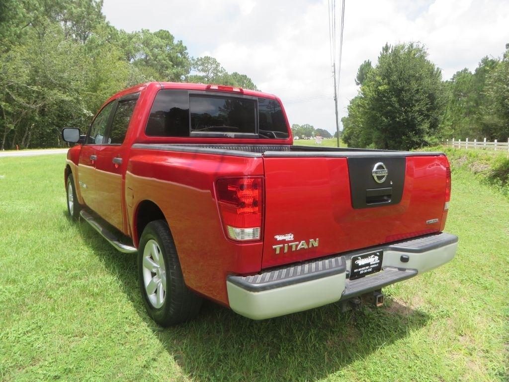 Nissan Titan  2012