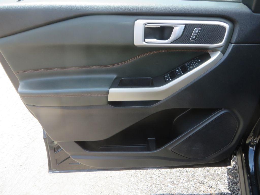 Ford Explorer  2022