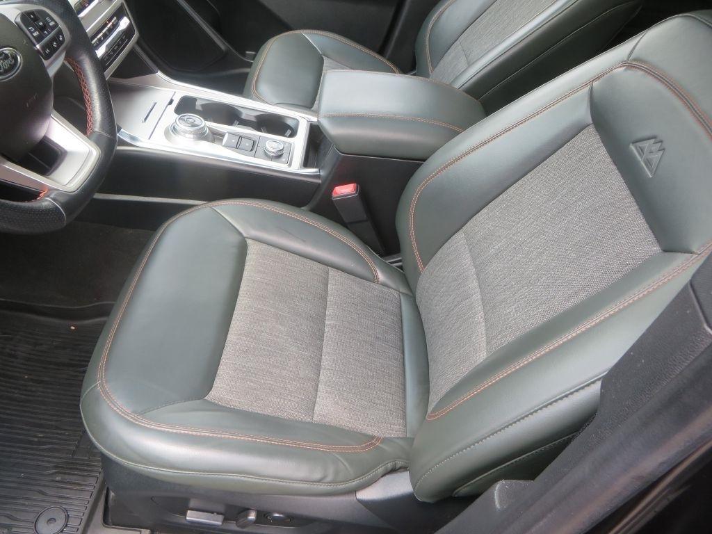 Ford Explorer  2022