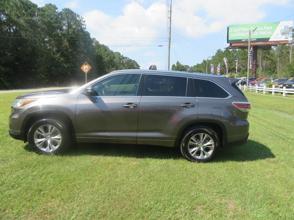 Toyota Highlander XLE 2015