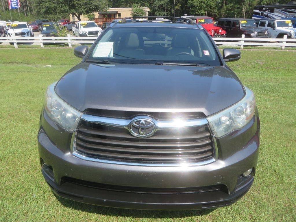 Toyota Highlander XLE 2015