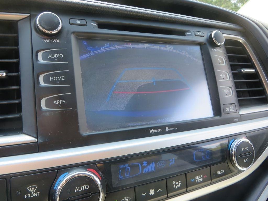 Toyota Highlander XLE 2015