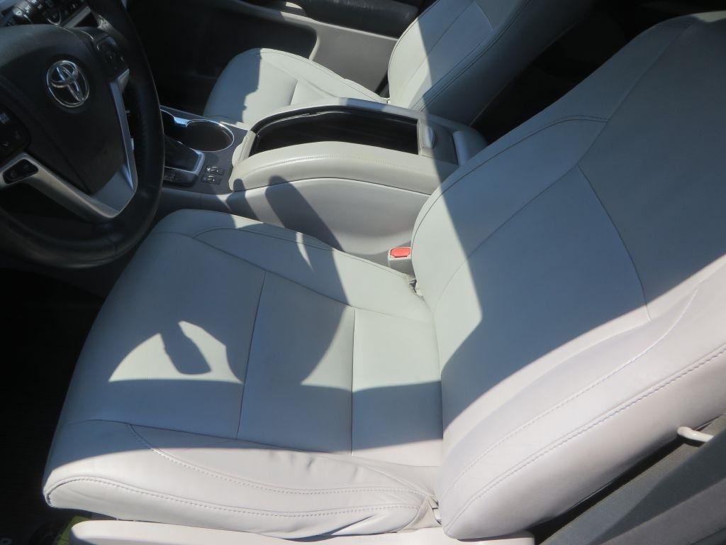 Toyota Highlander XLE 2015