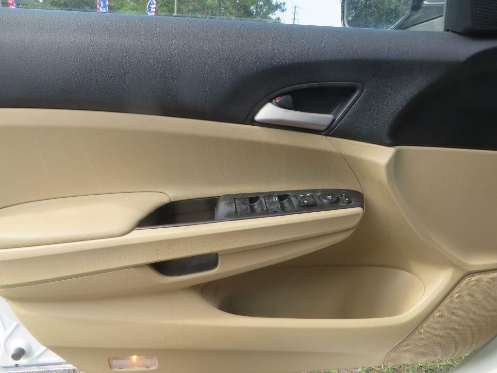 Honda Accord Sdn  2012