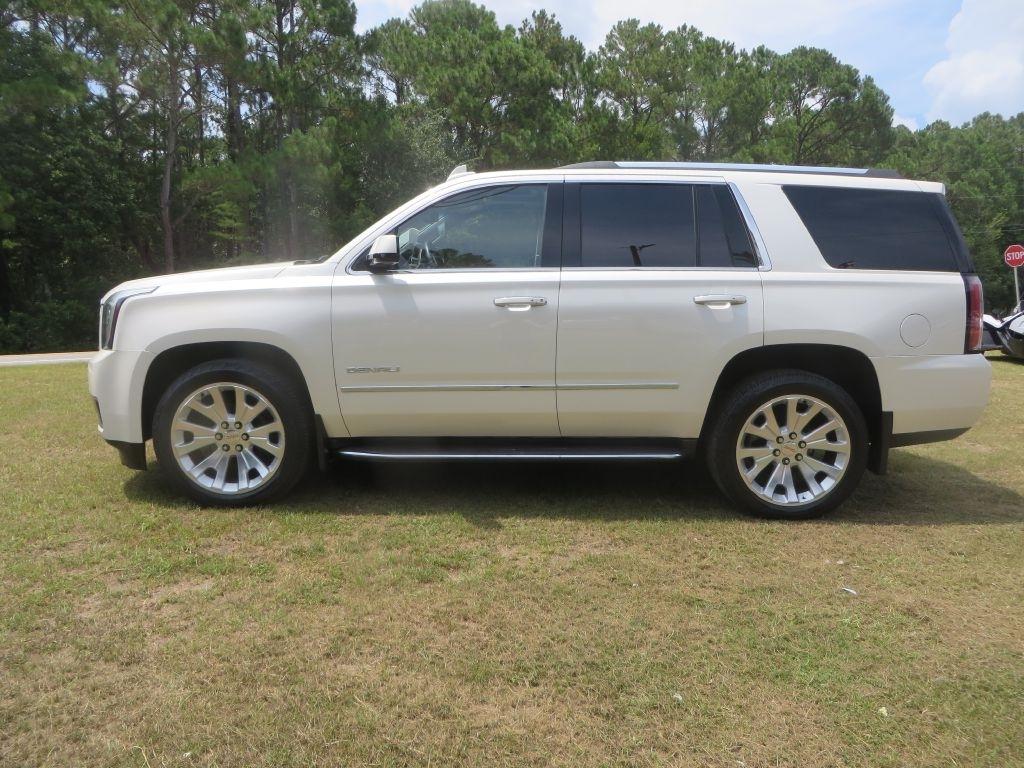 2015 GMC Yukon DENALI