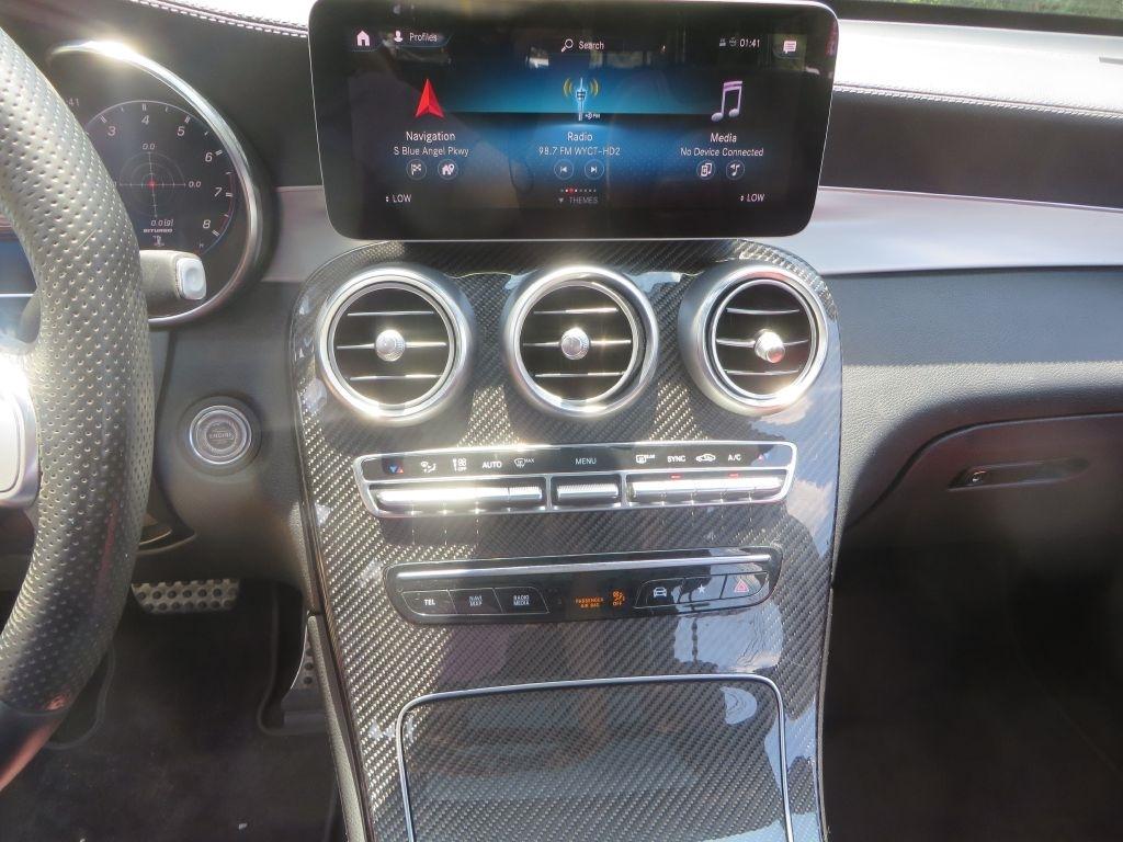 Mercedes-Benz GLC  2020