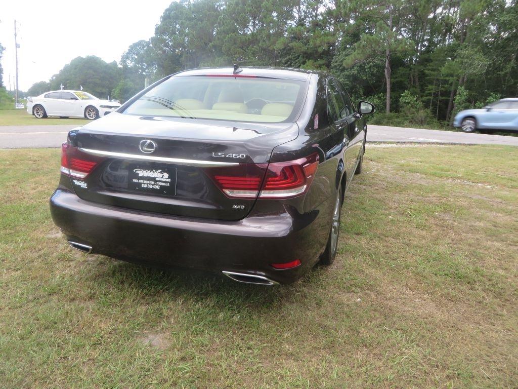 Lexus LS 460  2016