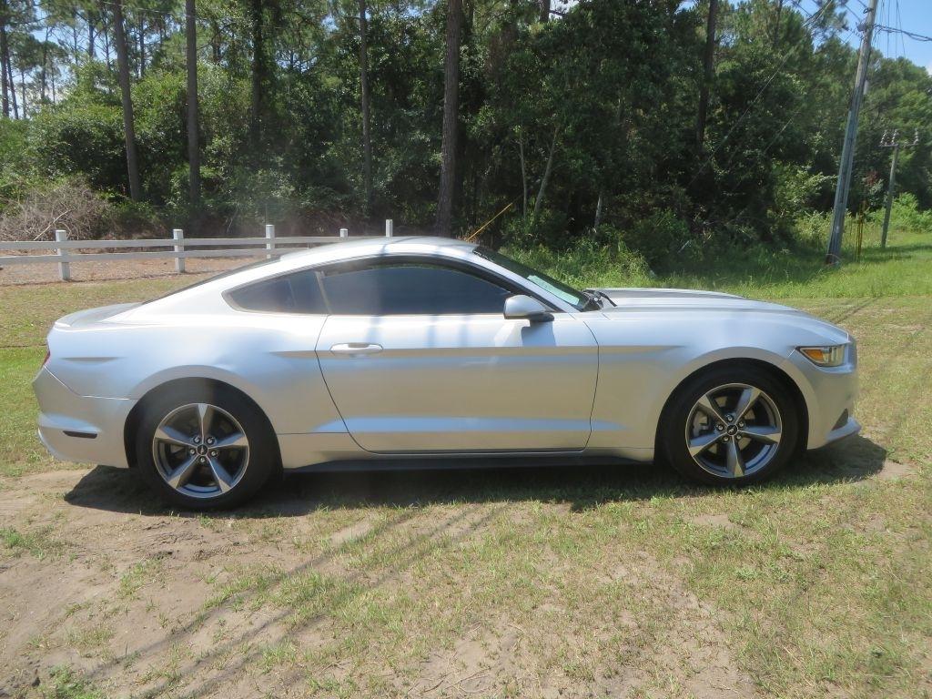 Ford Mustang  2016