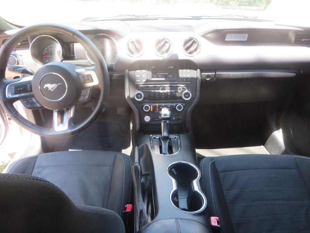 Ford Mustang  2016