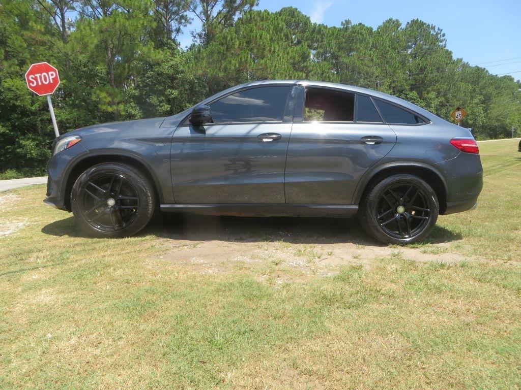 Mercedes-Benz GLE  2016