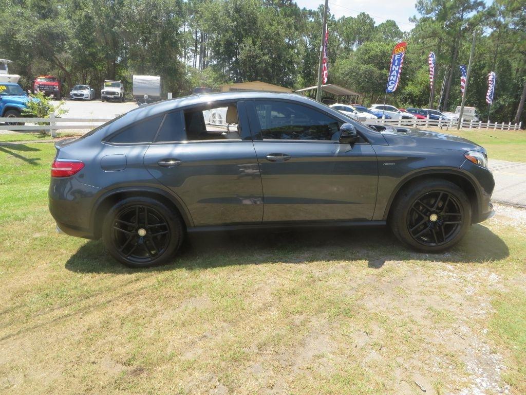 Mercedes-Benz GLE  2016