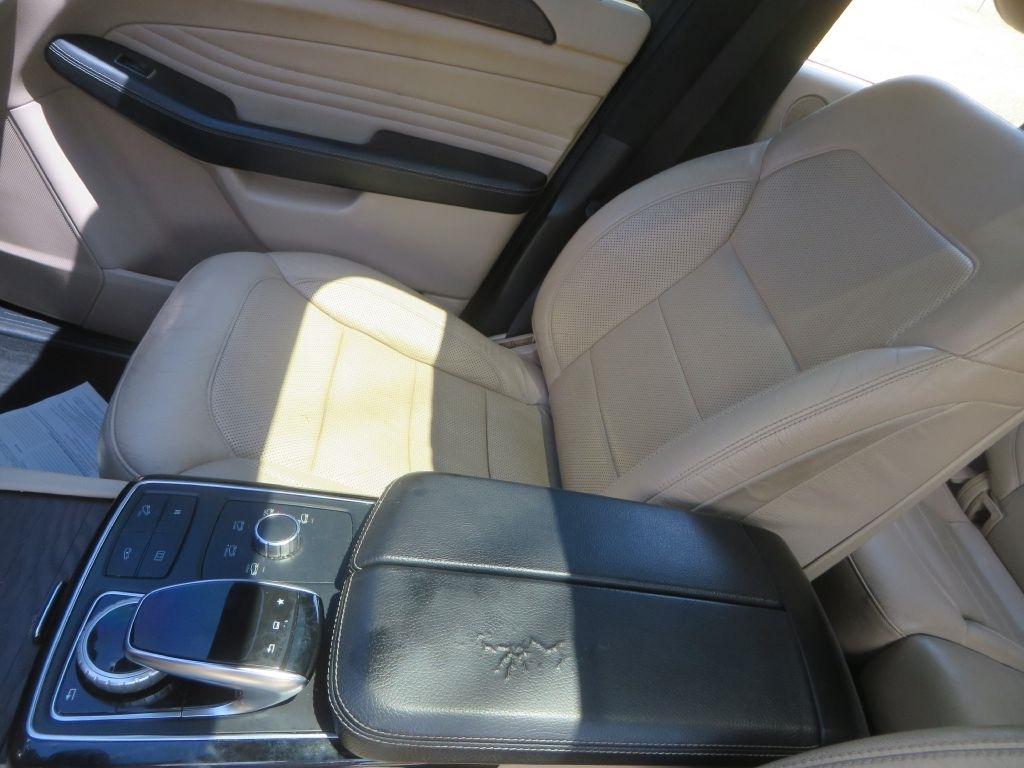 Mercedes-Benz GLE  2016