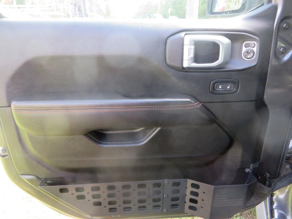 Jeep Gladiator  2021
